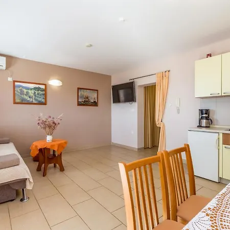 Apartmán Ana *