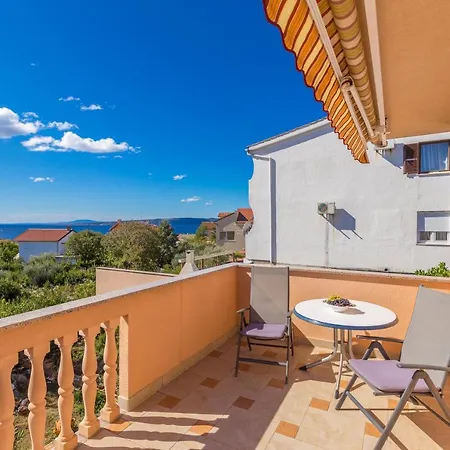 Ana Apartmán