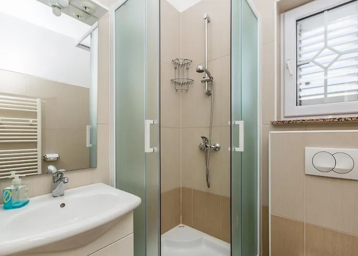 Ana Apartman Krk Town