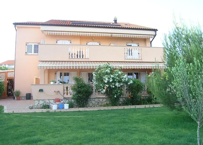 Ana Apartman *